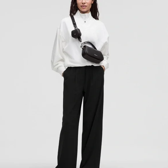 Lululemon Athletica Black Shoulder Bag Duo - Picture 2 of 5